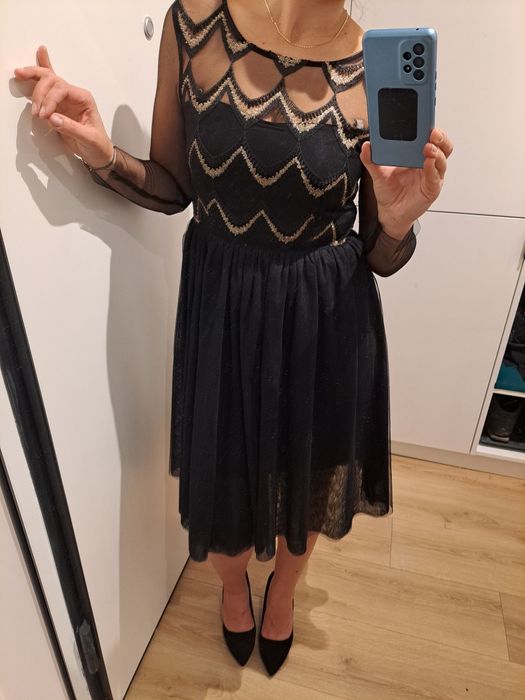 Sukienka czarna midi tiul 38