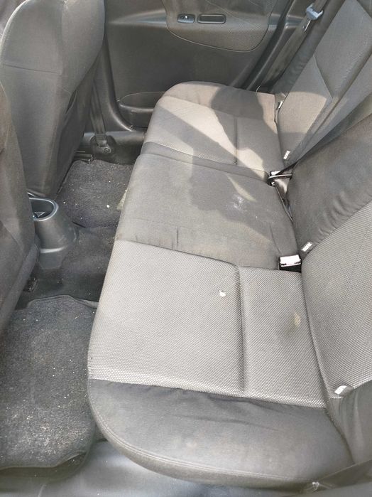 Peugeot 207 Ano 2007, à venda, tudo em bom estado.