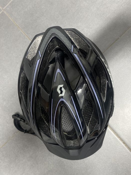 Capacete scott , tripe , capaa ipod , mosquetao grande