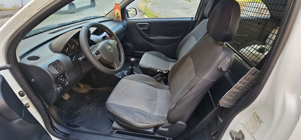 Opel corsa 1.3 cdti impecável a/c 06