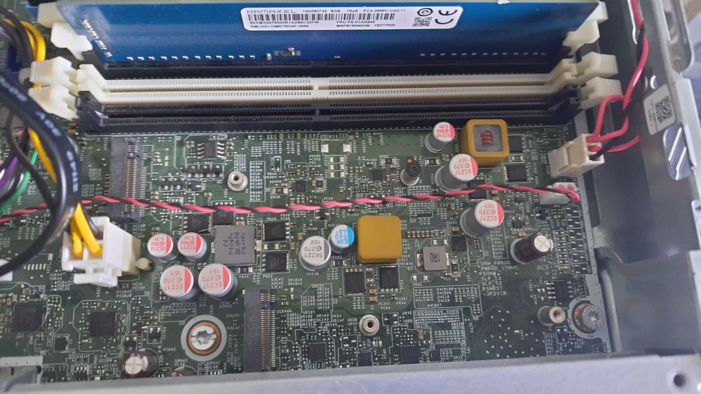 Computador HP Elite Desk 705 G5 SFF