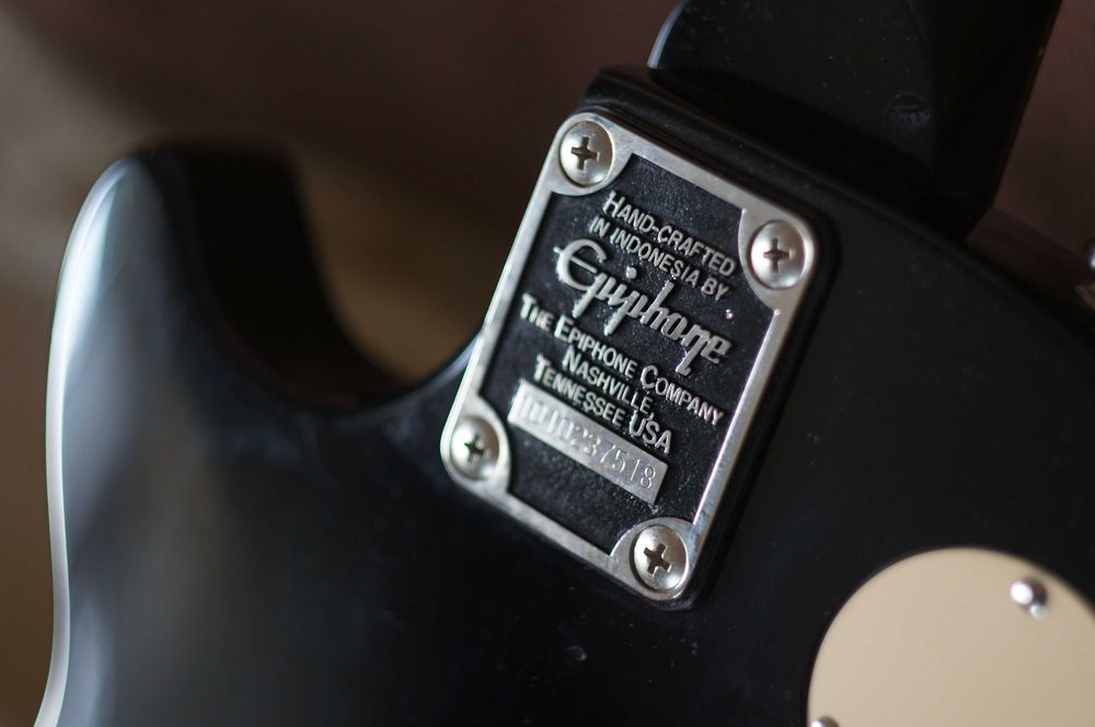 Gitara elektryczna Epiphone les paul 100 czarna