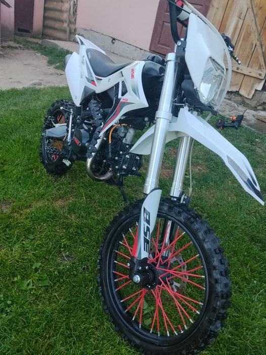 Продам пітбайк bse PH10L enduro 125