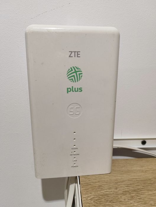 Router  WiFi 5G ODU IDU ZTE T3000 + MC889