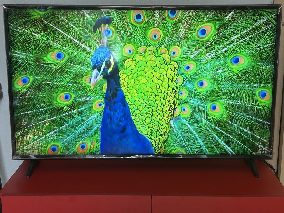 Продам телевизор LG 43LK5910PLC