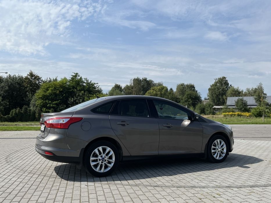 Продам Ford focus 1.0 MT(lll покоління)