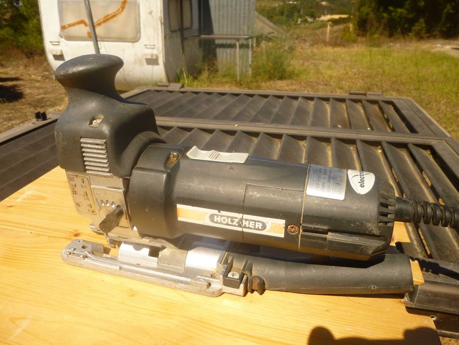 Serra vertical /Tico-Tico profissional, marca HOLZ-HER da Alemanha