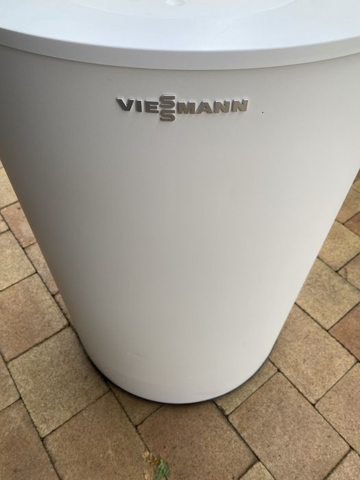 Zasobnik Viesmann Vitocell 100-W typu CUGA o pojemności 100 l