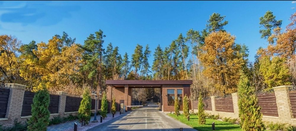 Земельна ділянка 12 соток с. Ходосівка містечко з охороною Хутір ясний