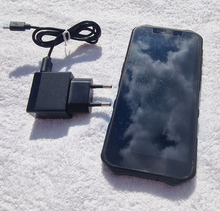 Oukitel WP12 stan bardzo dobry pancerny hammer