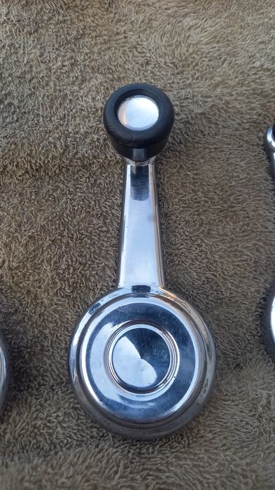 Ручки стеклоподьемника