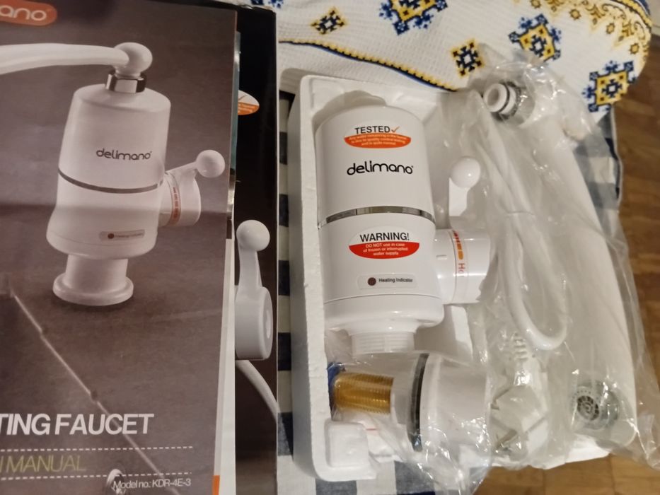 Продаеться гарний водонагрівач Делимано новий