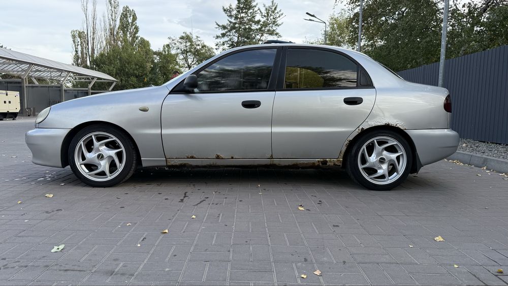 Продам ланос 1,5