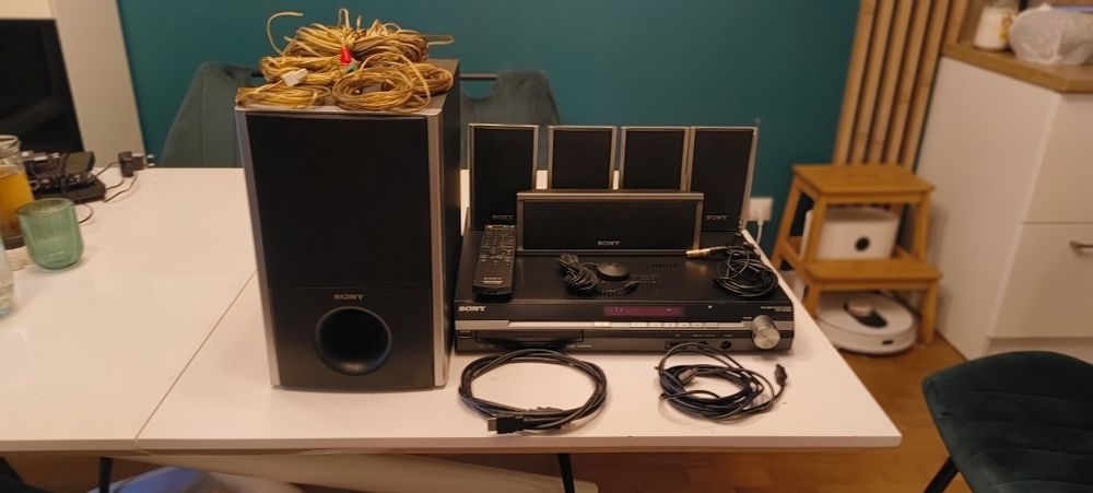 Kino domowe 5.1 Sony DAV-DZ260