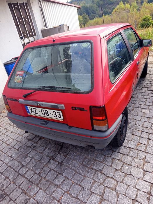Vendo carro Opel corsa  negociável
