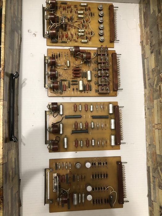 Плати радіодеталі