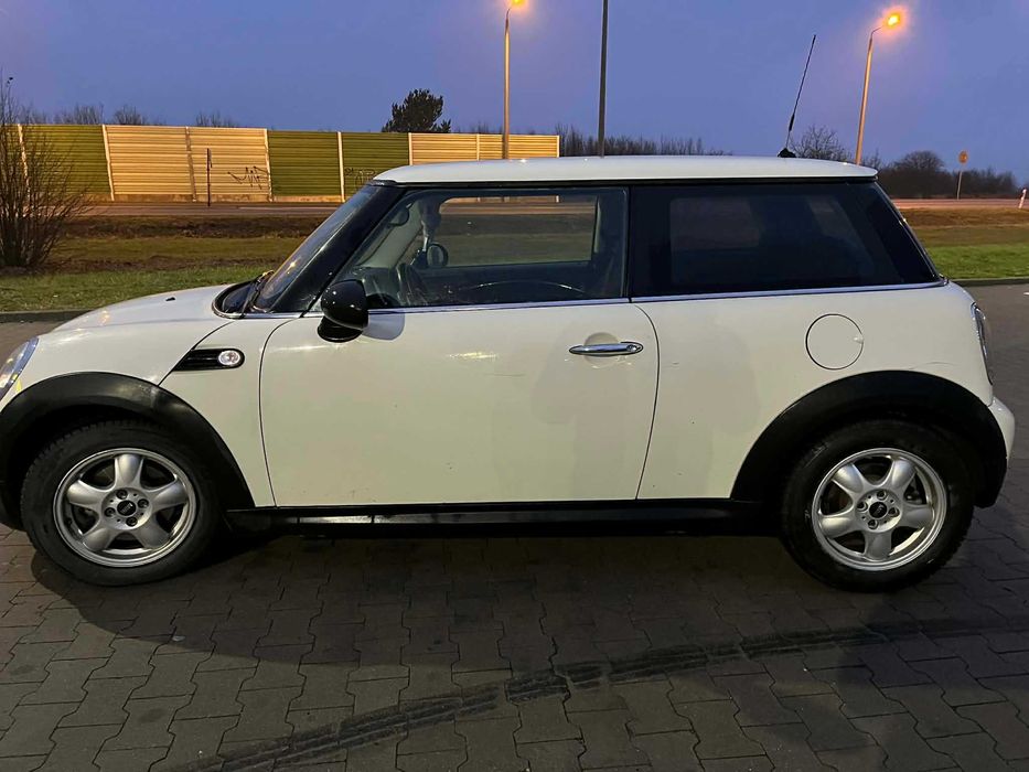 Sprzedam fajne Mini ONE BMW