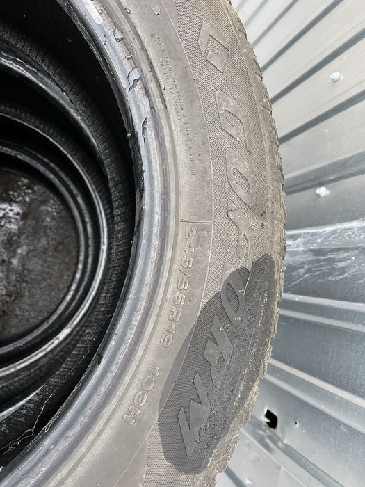 Резина зима. На докатку 245/55/19