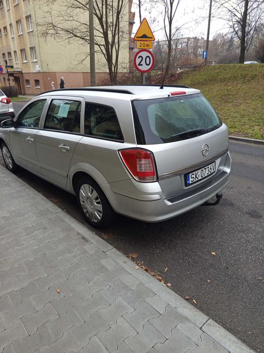 Opel Astra H  2009r