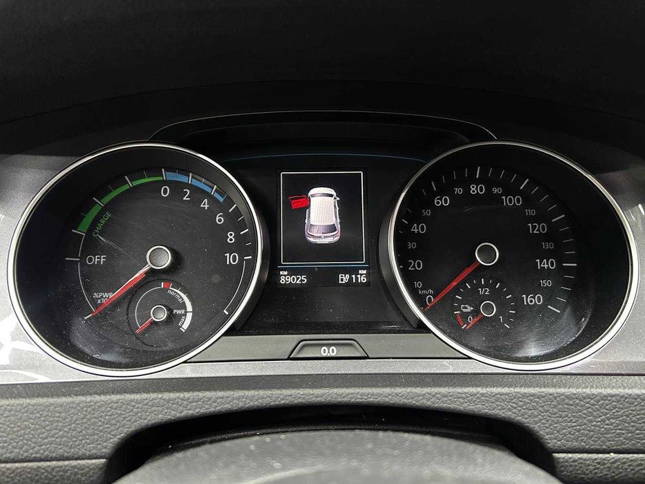 Volkswagen e-Golf 2016