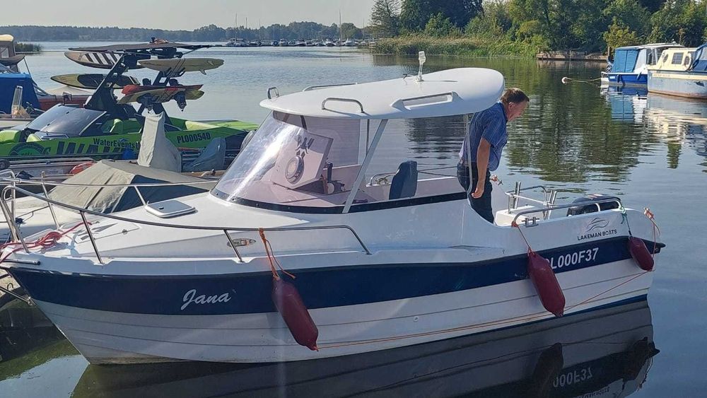 Jacht motorowy Lakeman 540 Pilot (2022) - cena posezonowa