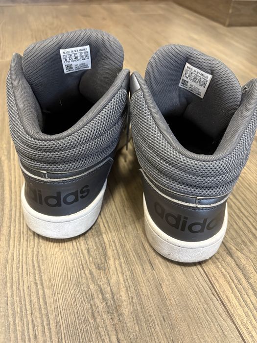 Високі кросівки Adidas Hoops 2.0 Mid (EE7856) | Розмір 40 (25 см)