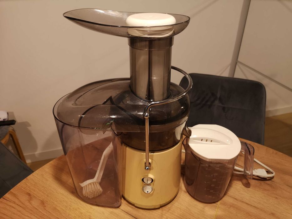 Robot Zelmer Fenomen i sokowirówka