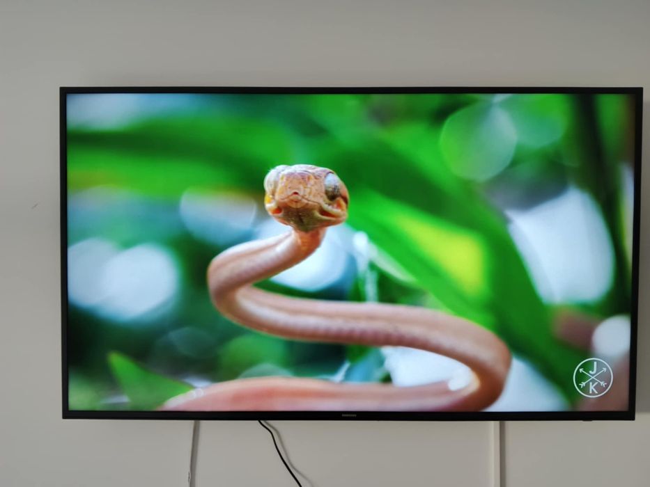 Telewizor LED 55cali Smart wifi stan idealny