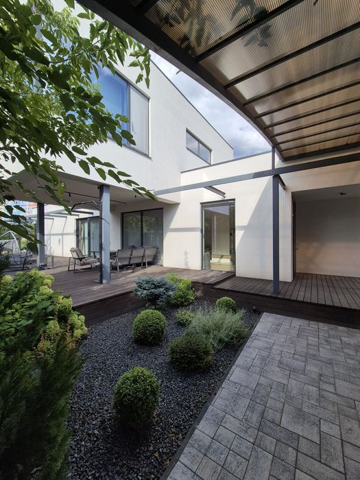 Продам новый современный дом в стиле "High Tech"! Аналогов нет!