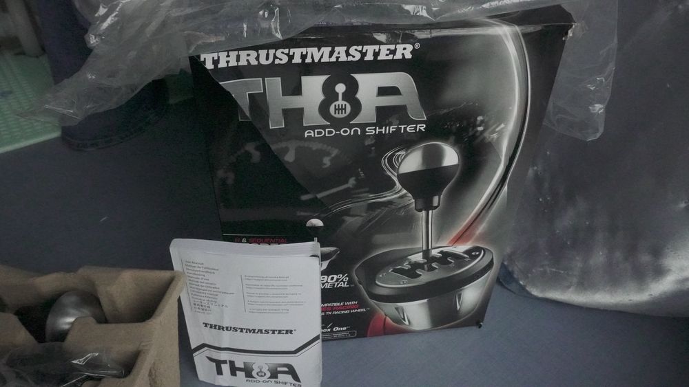 Thrustmaster TH8A