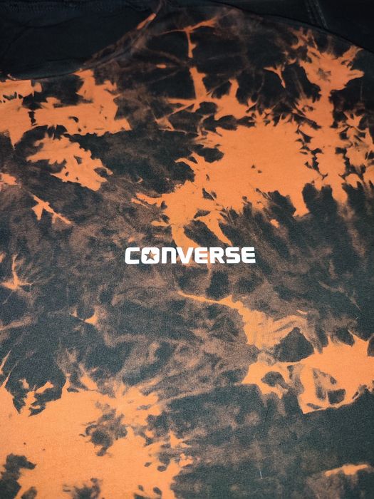 Чорно-помаранчева футболка Converse oversize