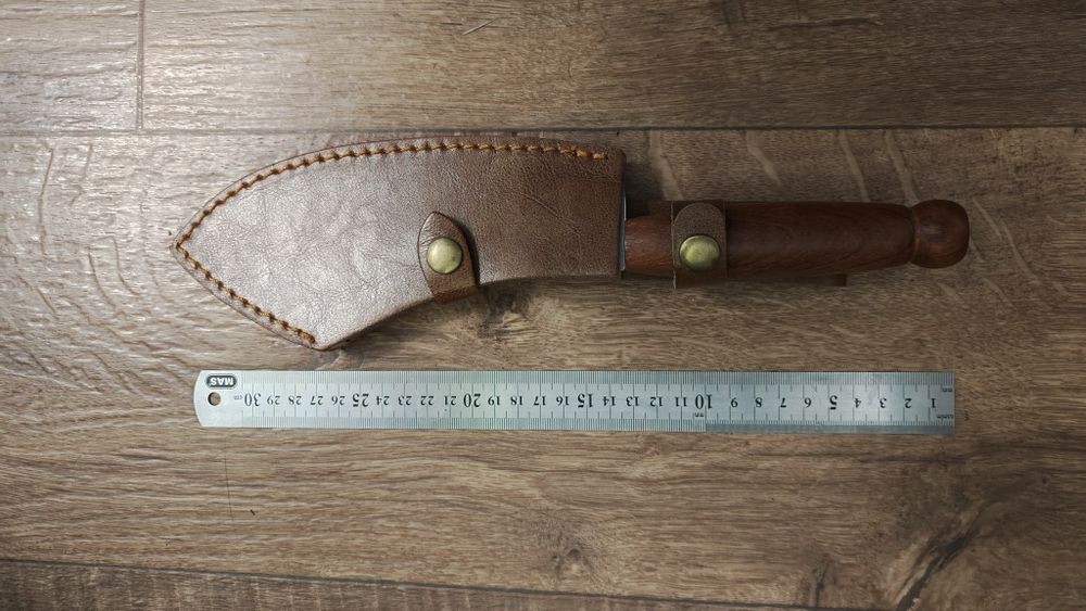 Кованый нож для мяса