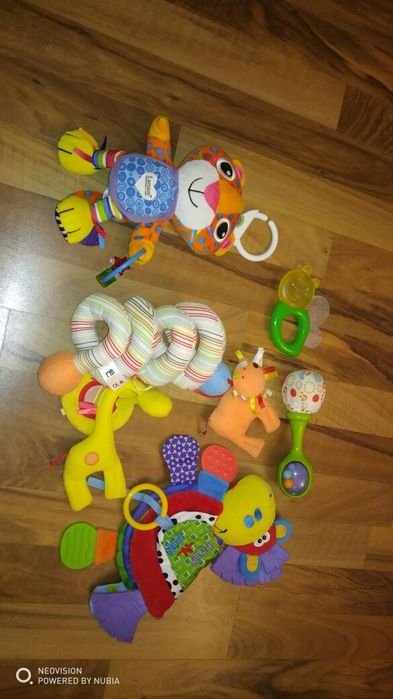 Наборы игрушек, іграшки