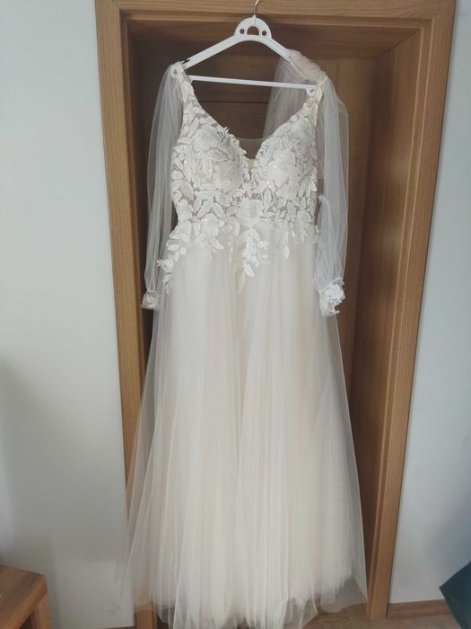 Sprzedam suknię ślubna z salonu Bella Vita