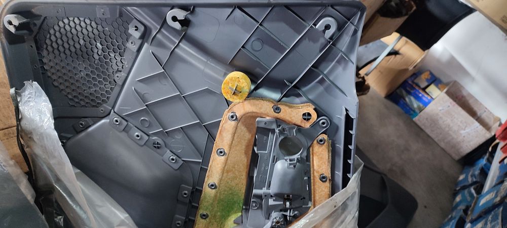 Forra da porta esquerda SEAT Ibiza  de 2002