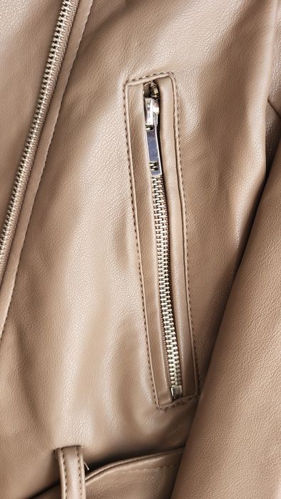 Косуха Stradivarius