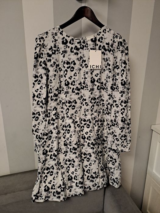 Sukienka Ichi r. 40
