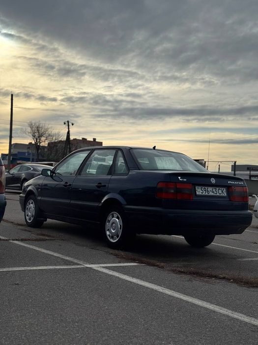 Фольцваген Пассат В4