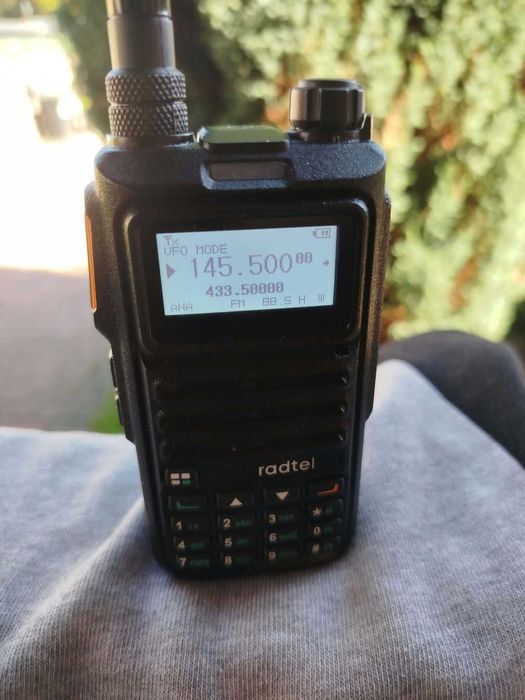 Radtel RT-4D trx UHF,VHF, DMR airband AM