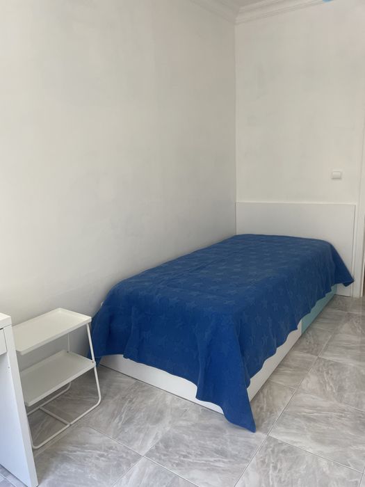 Quarto solteiro - Prior Velho