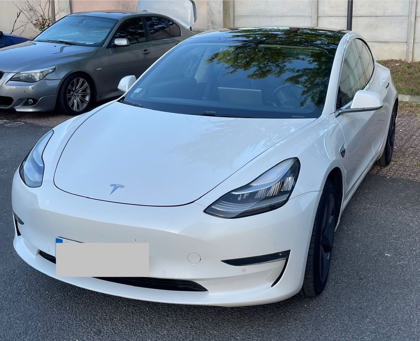 Tesla Model 3 Long Range AWD Dual Motor