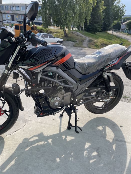Доставка безкоштовна Мотоцикл Spark SP200R-34
