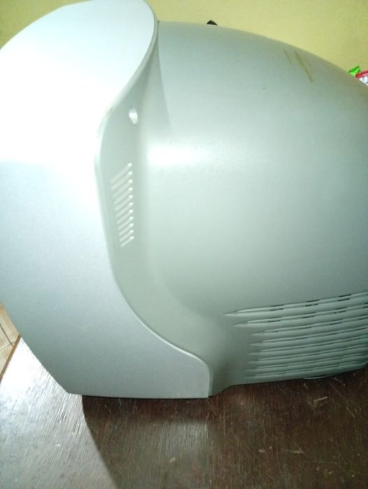 Vendo televisor antigo