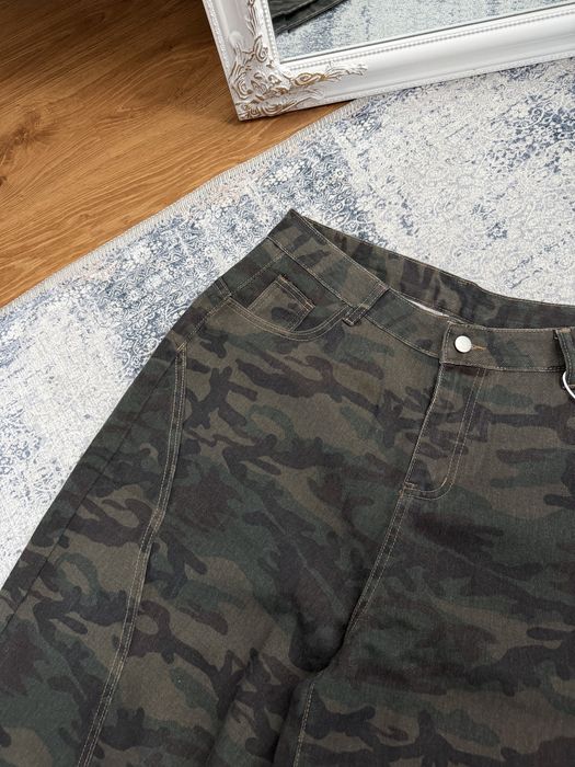 Baggy washed camo oversized jeans камуфляжні джинси широкі y2k вареные камуфляжные штаны archive opium sk8 erd no faith military милитари бегги