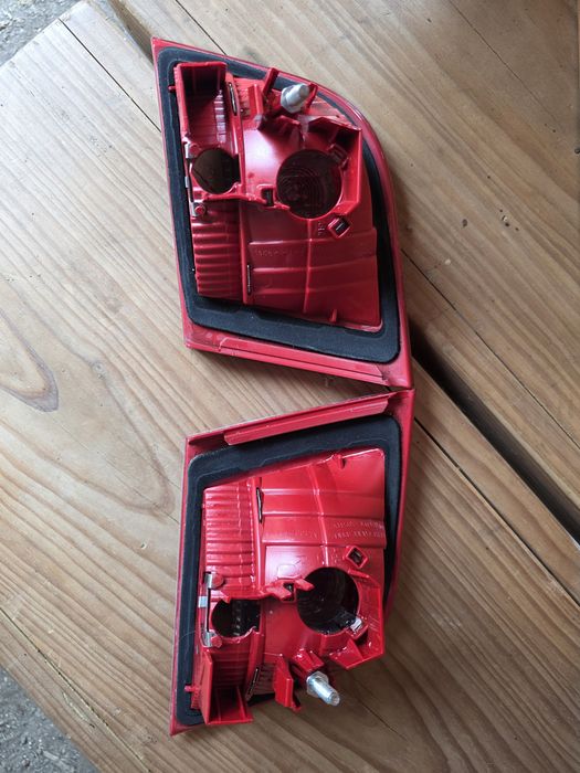 Conjunto farolins trazeiro- Audi A3 8P usados