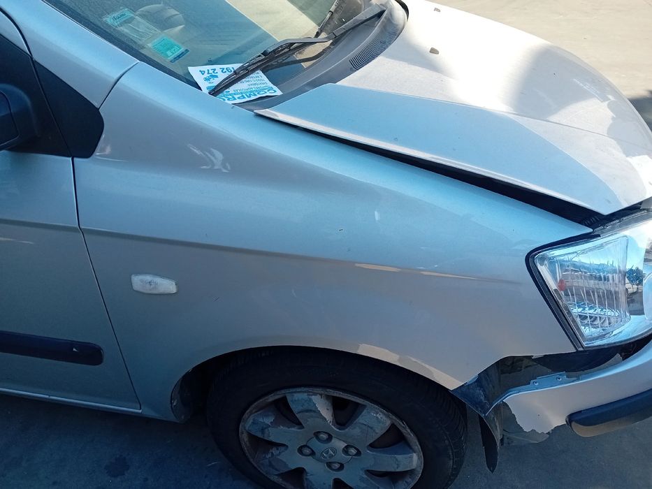 Guarda-lamas direito HYUNDAI Getz (TB)