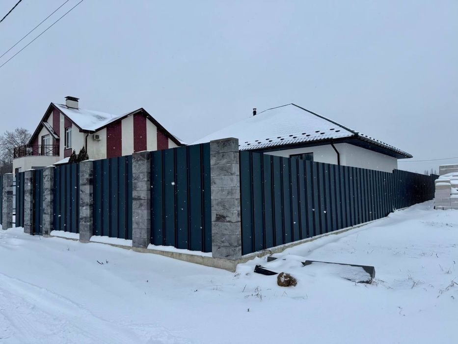 Сучасний будинок з ремонтом у Дмитрівці