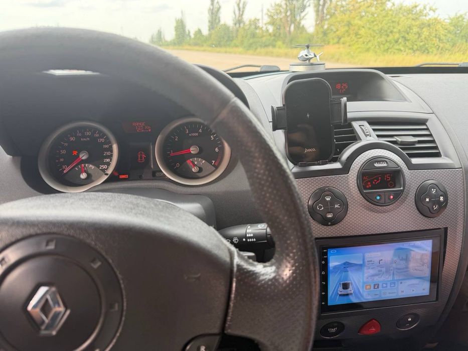 Продам  Renault Megane 2