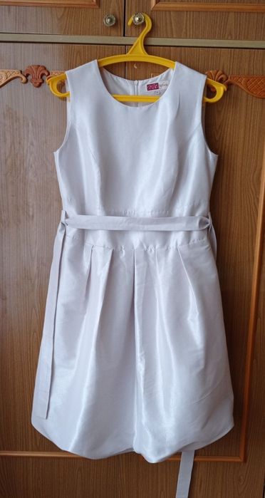 Платье М-38/46 новое