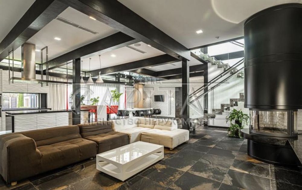 Продаж будинку Лебедівка